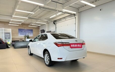 Toyota Corolla, 2016 год, 1 599 999 рублей, 4 фотография