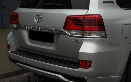 Toyota Land Cruiser 200, 2018 год, 5 фотография