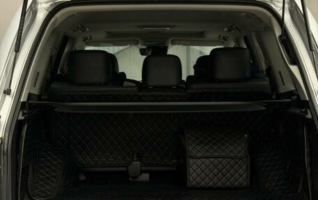 Toyota Land Cruiser 200, 2018 год, 8 фотография