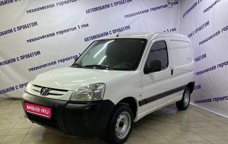 Peugeot Partner II рестайлинг 2, 2011 год, 475 000 рублей, 1 фотография