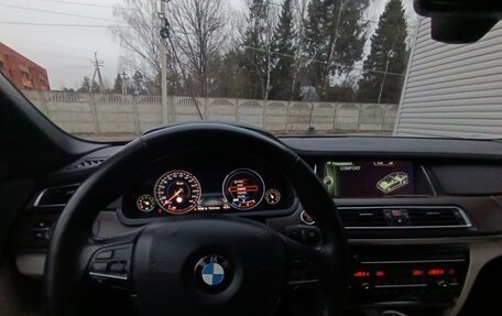 BMW 7 серия, 2014 год, 1 550 000 рублей, 22 фотография