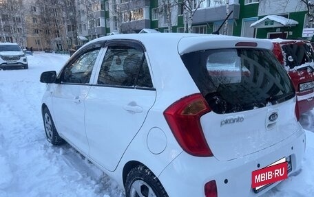 KIA Picanto II, 2011 год, 725 000 рублей, 3 фотография