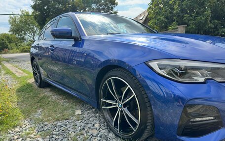 BMW 3 серия, 2020 год, 4 300 000 рублей, 2 фотография