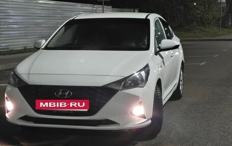 Hyundai Solaris II рестайлинг, 2020 год, 1 014 000 рублей, 9 фотография