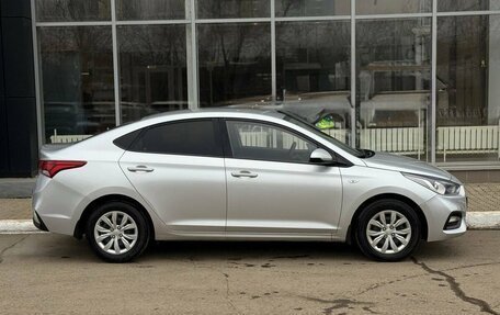 Hyundai Solaris II рестайлинг, 2017 год, 1 050 000 рублей, 6 фотография