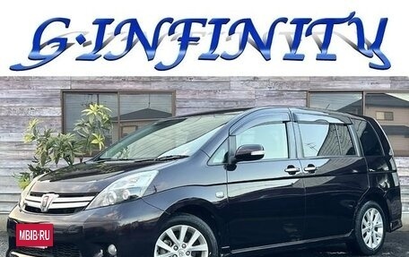 Toyota ISis I, 2011 год, 1 260 000 рублей, 2 фотография