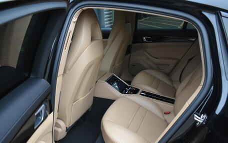 Porsche Panamera II рестайлинг, 2018 год, 6 490 000 рублей, 11 фотография