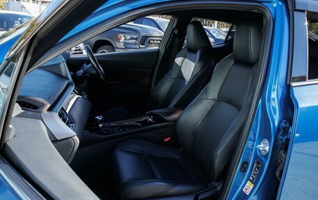 Toyota C-HR I рестайлинг, 2017 год, 2 149 000 рублей, 10 фотография