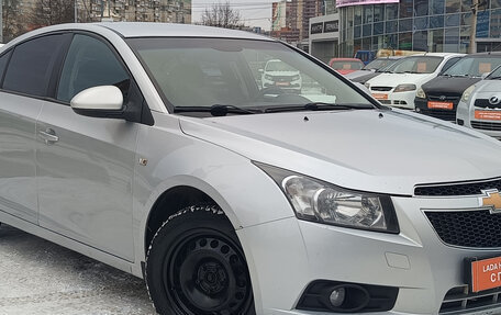 Chevrolet Cruze II, 2011 год, 650 000 рублей, 2 фотография