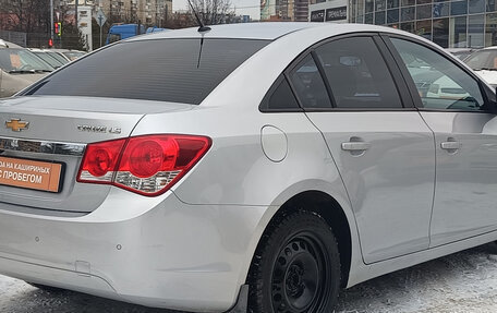 Chevrolet Cruze II, 2011 год, 650 000 рублей, 4 фотография