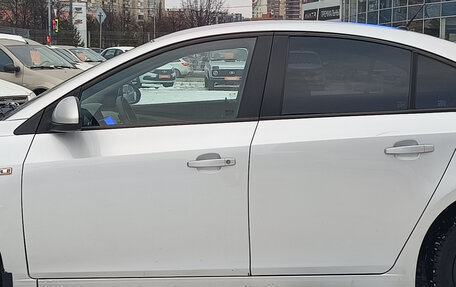 Chevrolet Cruze II, 2011 год, 650 000 рублей, 6 фотография