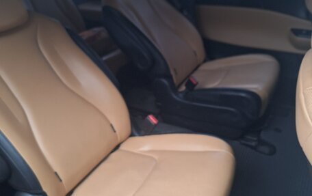 KIA Carnival, 2020 год, 3 750 000 рублей, 10 фотография