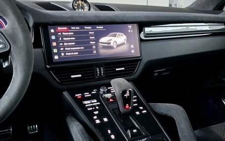 Porsche Cayenne III, 2022 год, 19 990 000 рублей, 14 фотография