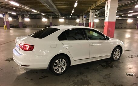 Volkswagen Jetta VI, 2016 год, 1 300 000 рублей, 6 фотография