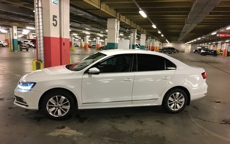 Volkswagen Jetta VI, 2016 год, 1 300 000 рублей, 10 фотография