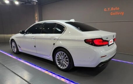 BMW 5 серия, 2022 год, 4 580 000 рублей, 4 фотография