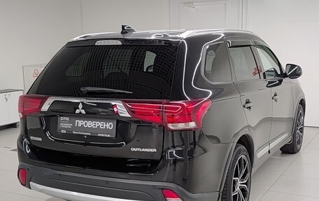 Mitsubishi Outlander III рестайлинг 3, 2018 год, 1 822 000 рублей, 5 фотография