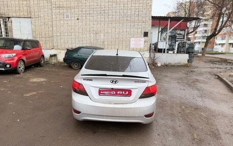 Hyundai Solaris II рестайлинг, 2011 год, 550 000 рублей, 1 фотография