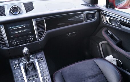 Porsche Macan I рестайлинг, 2016 год, 3 600 000 рублей, 34 фотография