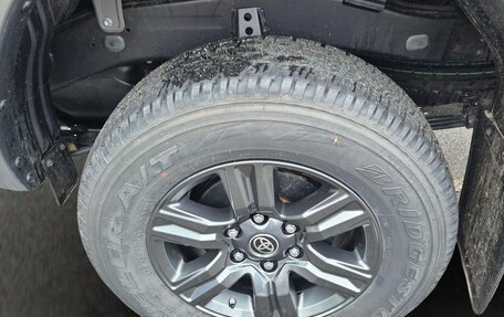 Toyota Hilux VIII, 2025 год, 5 400 000 рублей, 13 фотография