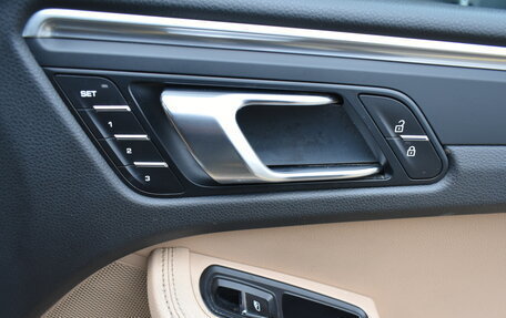 Porsche Macan I рестайлинг, 2020 год, 4 890 000 рублей, 23 фотография