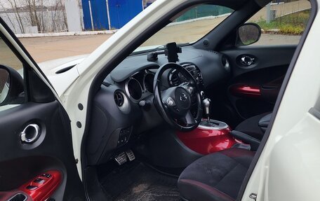 Nissan Juke II, 2011 год, 1 070 000 рублей, 12 фотография