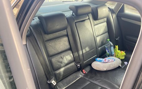 Audi A4, 2005 год, 500 000 рублей, 11 фотография