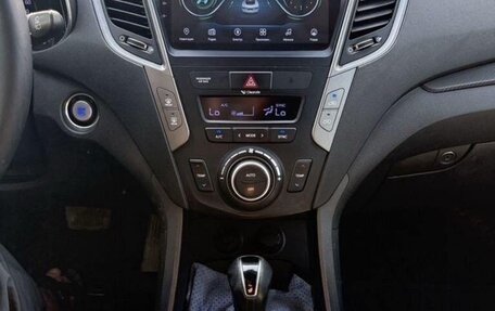 Hyundai Santa Fe III рестайлинг, 2016 год, 1 890 000 рублей, 7 фотография