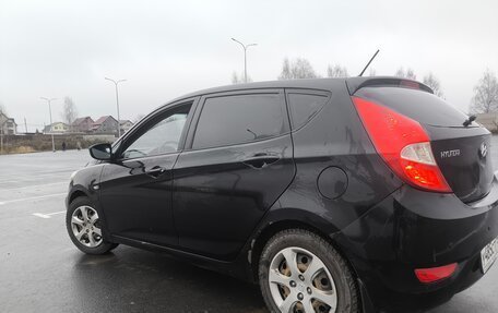 Hyundai Solaris II рестайлинг, 2011 год, 470 000 рублей, 4 фотография