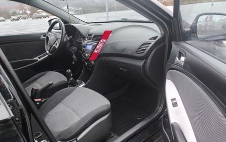 Hyundai Solaris II рестайлинг, 2011 год, 470 000 рублей, 15 фотография