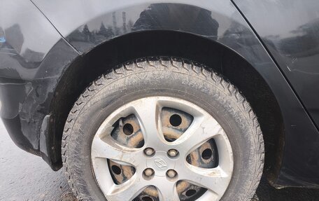 Hyundai Solaris II рестайлинг, 2011 год, 470 000 рублей, 34 фотография