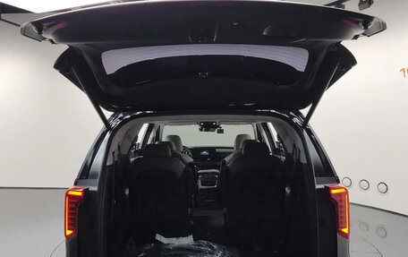 KIA Carnival, 2025 год, 5 580 000 рублей, 22 фотография