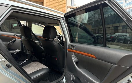 Toyota Avensis III рестайлинг, 2008 год, 925 000 рублей, 11 фотография