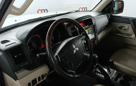 Mitsubishi Pajero IV, 2017 год, 2 999 000 рублей, 10 фотография