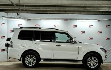 Mitsubishi Pajero IV, 2017 год, 2 999 000 рублей, 8 фотография