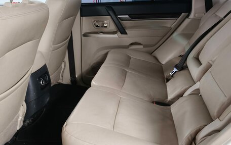 Mitsubishi Pajero IV, 2017 год, 2 999 000 рублей, 17 фотография