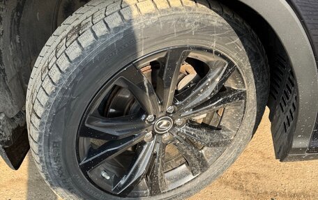 Lexus RX IV рестайлинг, 2019 год, 3 850 000 рублей, 6 фотография