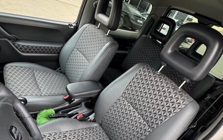 Suzuki Jimny, 2007 год, 1 560 000 рублей, 12 фотография