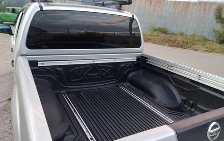 Nissan Navara (Frontier), 2007 год, 940 000 рублей, 15 фотография