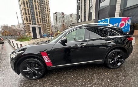 Infiniti QX70, 2017 год, 3 650 000 рублей, 5 фотография