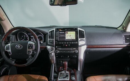 Toyota Land Cruiser 200, 2014 год, 3 599 000 рублей, 14 фотография