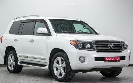 Toyota Land Cruiser 200, 2014 год, 3 599 000 рублей, 4 фотография