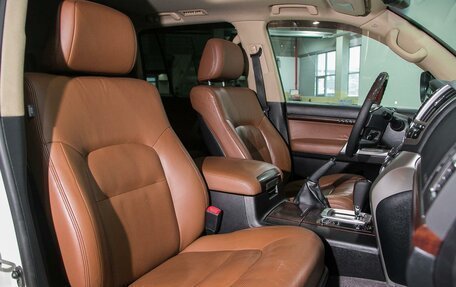 Toyota Land Cruiser 200, 2014 год, 3 599 000 рублей, 17 фотография