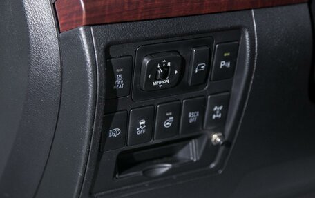 Toyota Land Cruiser 200, 2014 год, 3 599 000 рублей, 24 фотография