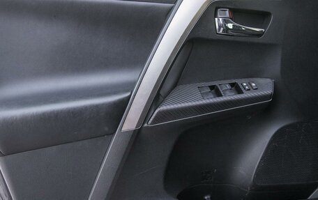 Toyota RAV4, 2015 год, 1 890 000 рублей, 19 фотография