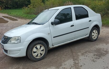 Renault Logan I, 2010 год, 195 000 рублей, 4 фотография