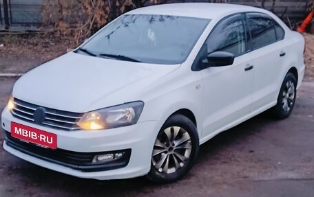 Volkswagen Polo VI (EU Market), 2016 год, 600 000 рублей, 1 фотография