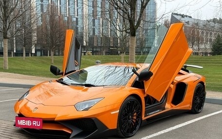 Lamborghini Aventador I рестайлинг, 2015 год, 65 000 000 рублей, 1 фотография