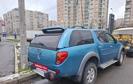 Mitsubishi L200 IV рестайлинг, 2007 год, 920 000 рублей, 4 фотография