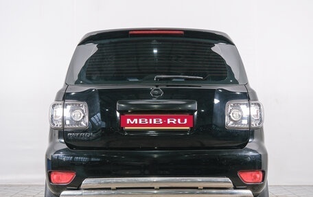 Nissan Patrol, 2011 год, 2 299 000 рублей, 5 фотография